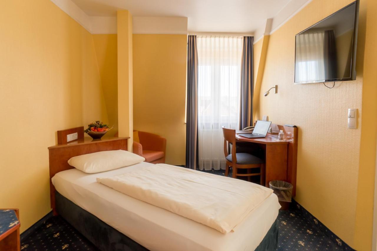 Aparthotel Astro - Nichtraucherhotel Estugarda Exterior foto