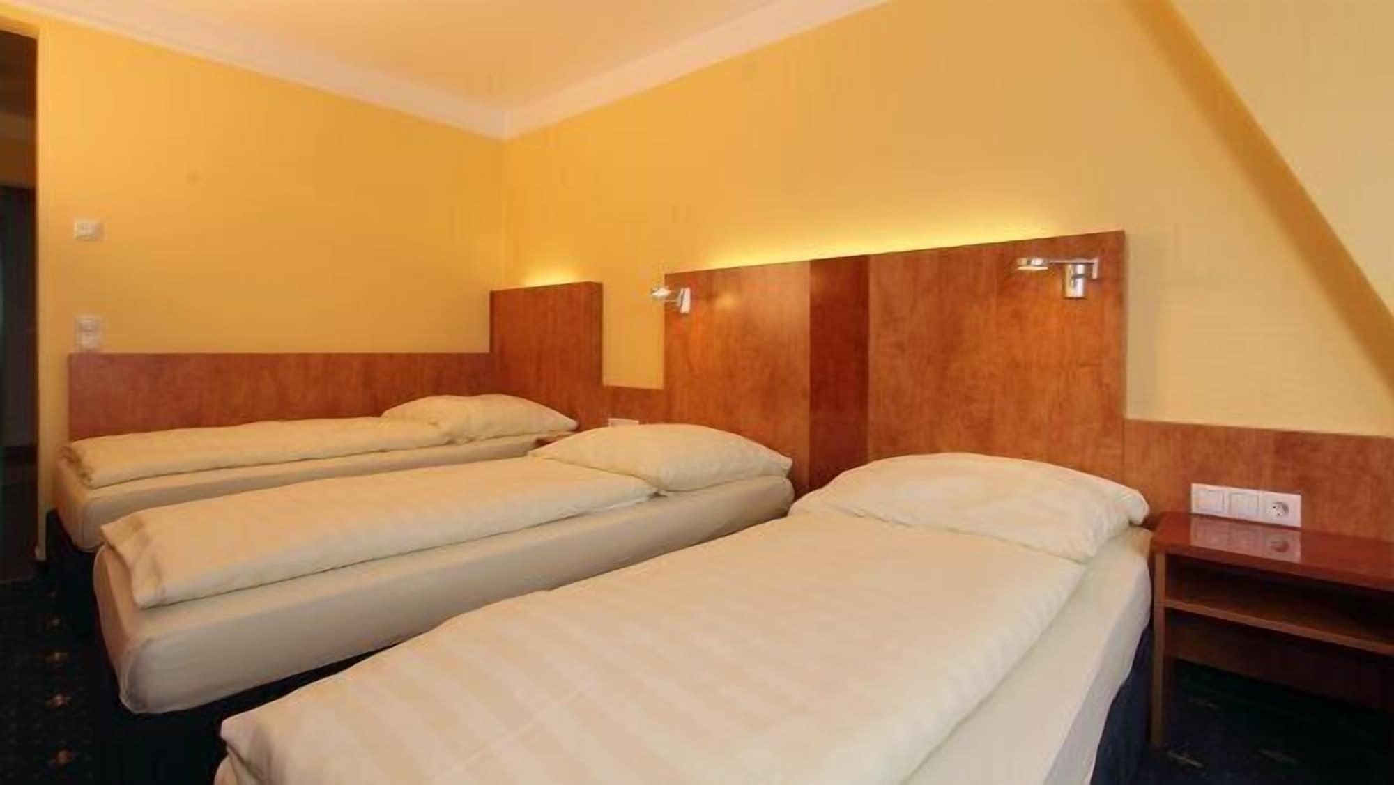 Aparthotel Astro - Nichtraucherhotel Estugarda Exterior foto