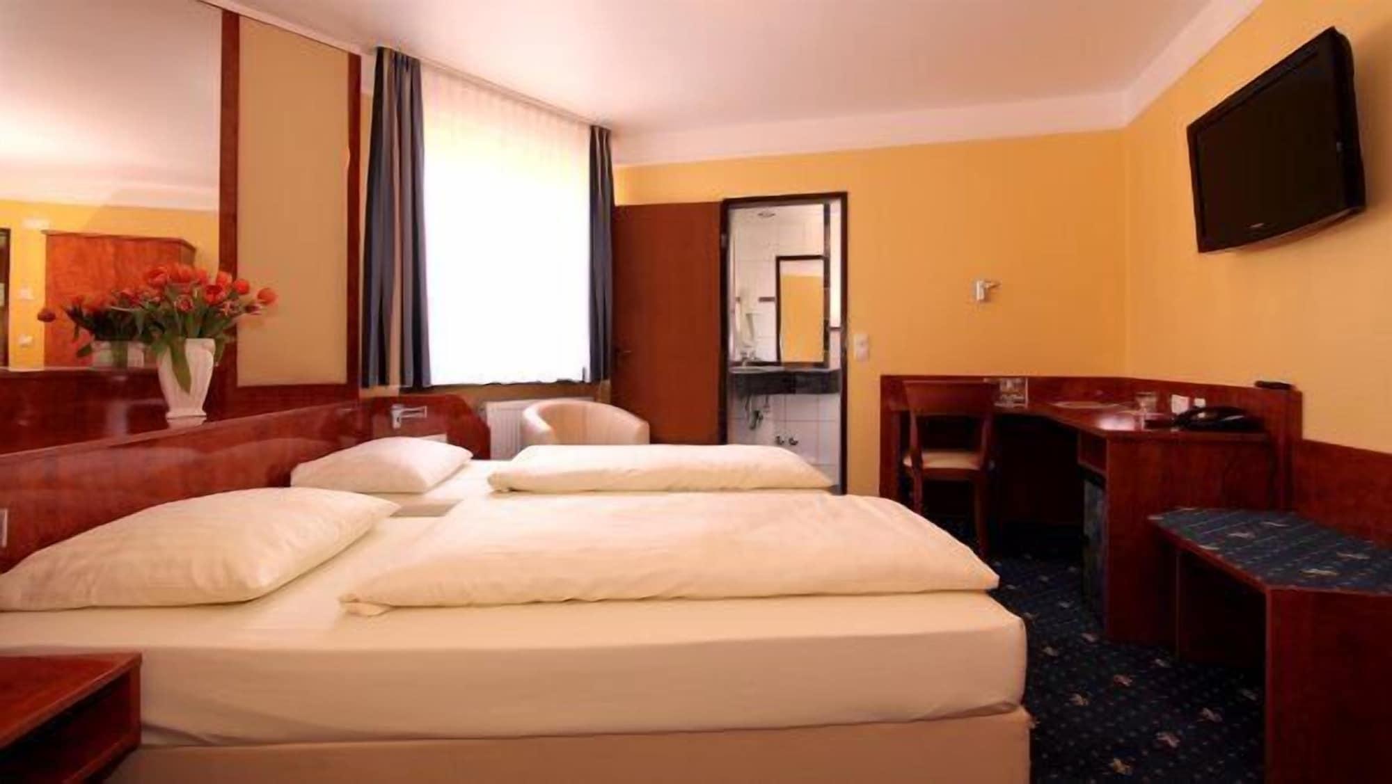 Aparthotel Astro - Nichtraucherhotel Estugarda Exterior foto
