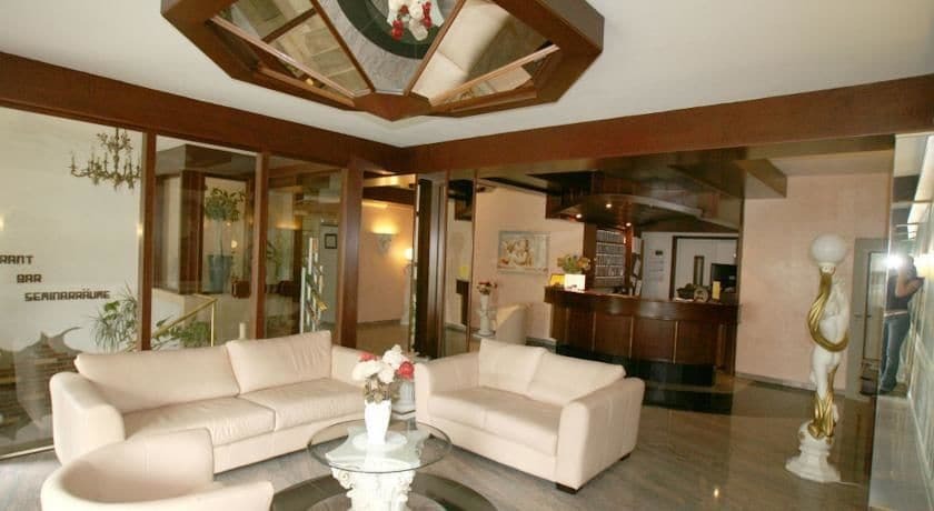 Aparthotel Astro - Nichtraucherhotel Estugarda Exterior foto